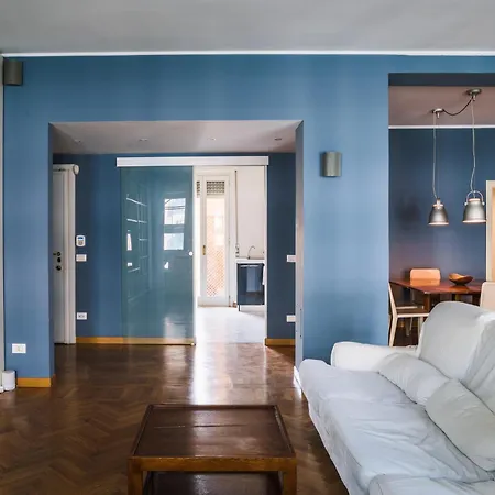 Apartamento Spacious New Apt - Centrale Milão